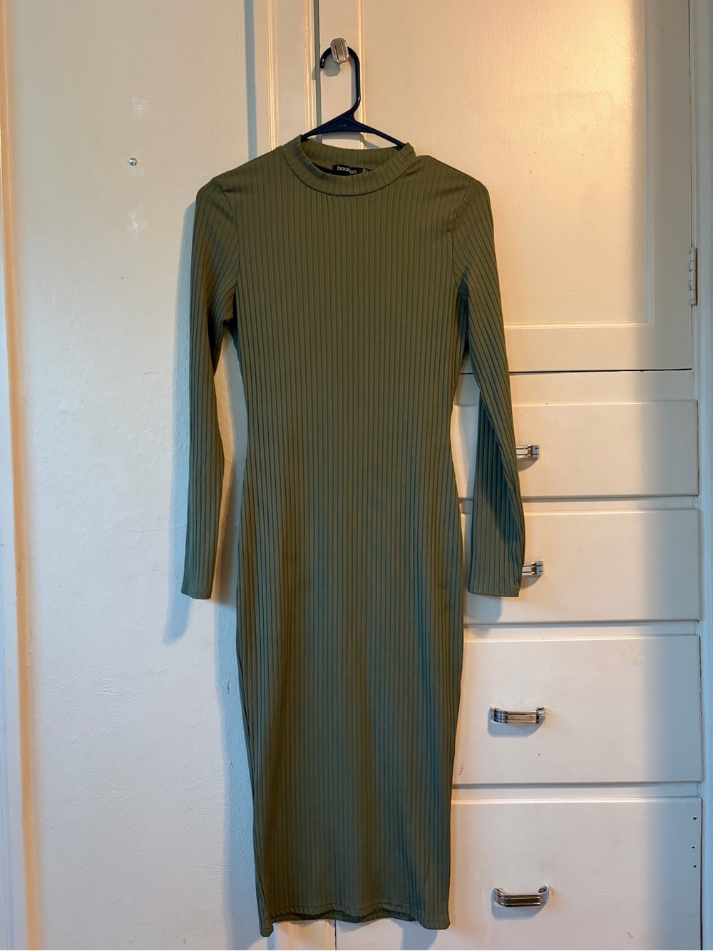 Ribbed Long Sleeve Olive Green Midi Dress